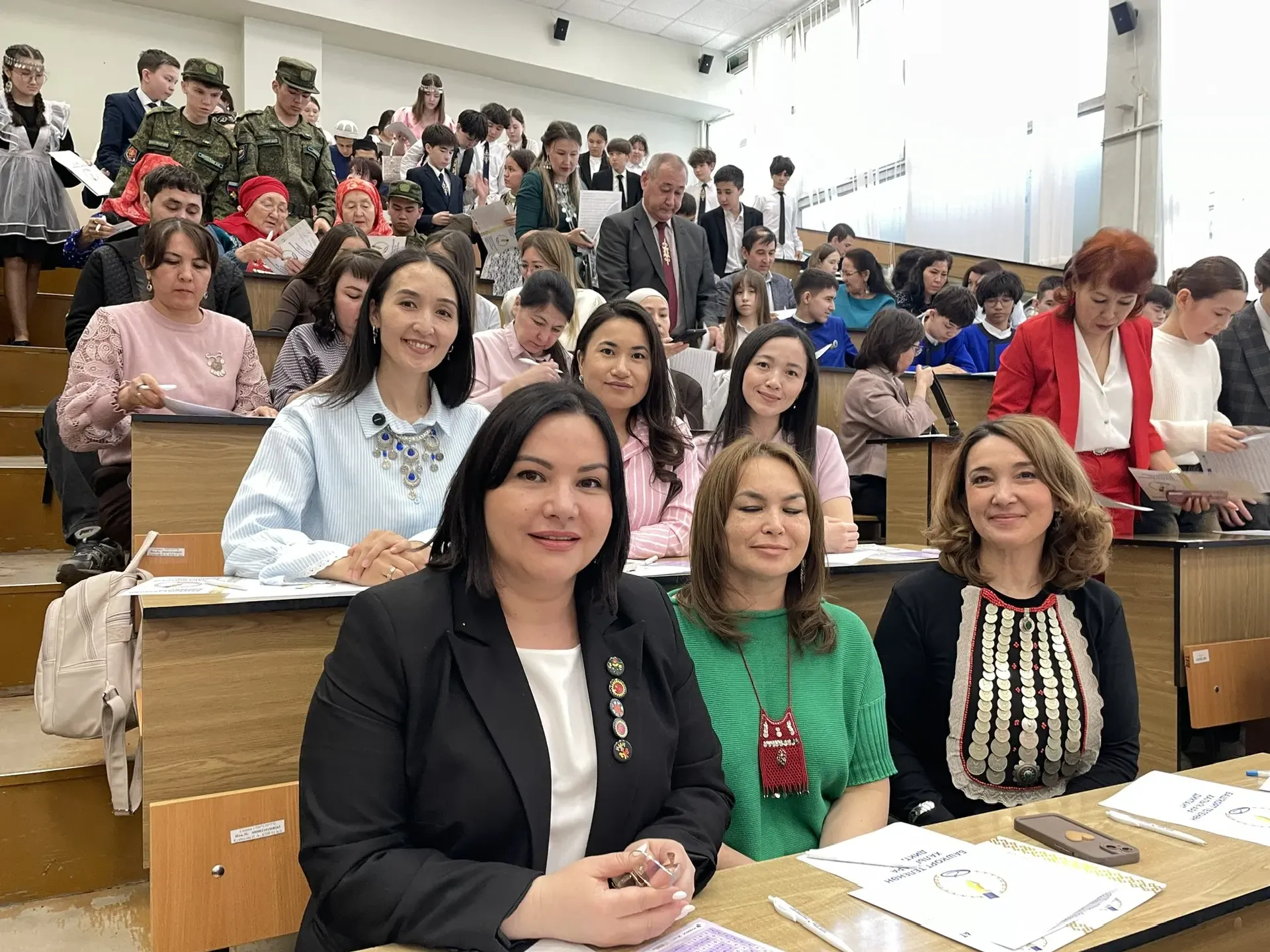 «Йәйғор» гәзите командаһы башҡорт телендәге халыҡ-ара диктантта ҡатнашты